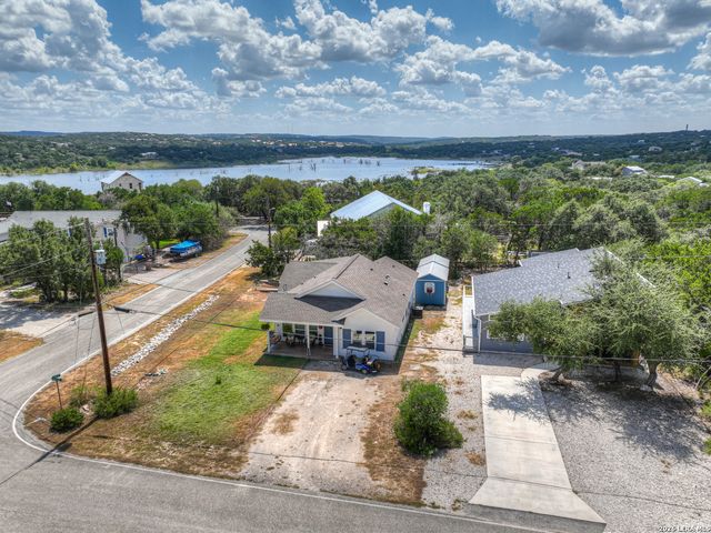 2870 Candlelight, Canyon Lake, TX 78133