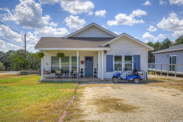 2870 Candlelight, Canyon Lake, TX 78133