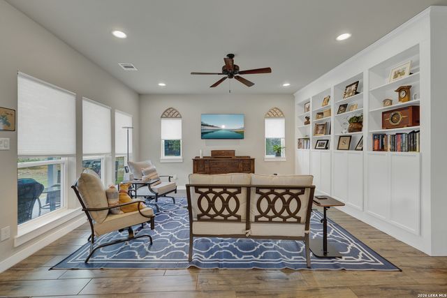 2870 Candlelight, Canyon Lake, TX 78133