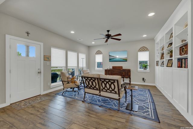 2870 Candlelight, Canyon Lake, TX 78133