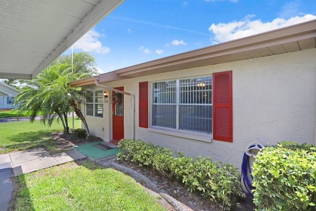 2210 GREENHAVEN DRIVE 375, Sun City Center, FL 33573