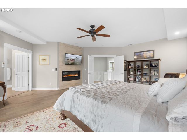 19583 Se COTTONWOOD St, Milwaukie, OR 97267