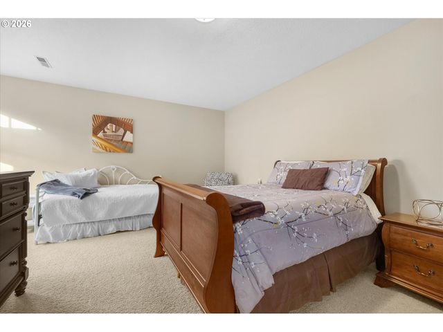 19583 Se COTTONWOOD St, Milwaukie, OR 97267