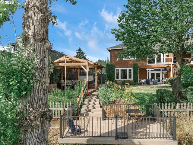 19583 Se COTTONWOOD St, Milwaukie, OR 97267