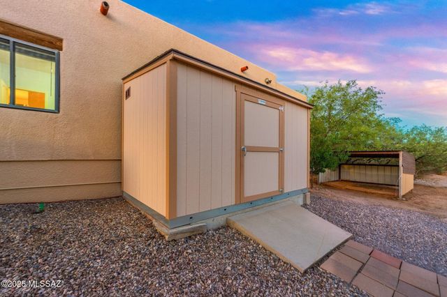 2330 N Bonanza Avenue, Tucson, AZ 85749