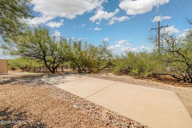 2330 N Bonanza Avenue, Tucson, AZ 85749