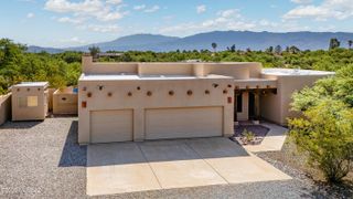 2330 N Bonanza Avenue, Tucson, AZ 85749
