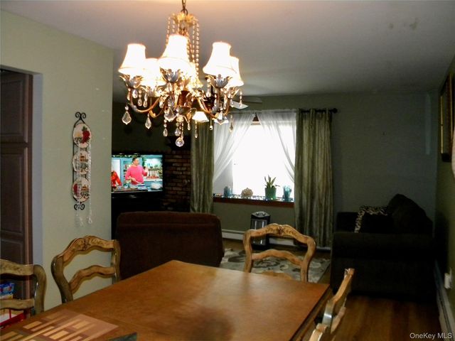 79 S Evergreen Drive, Selden, NY 11784