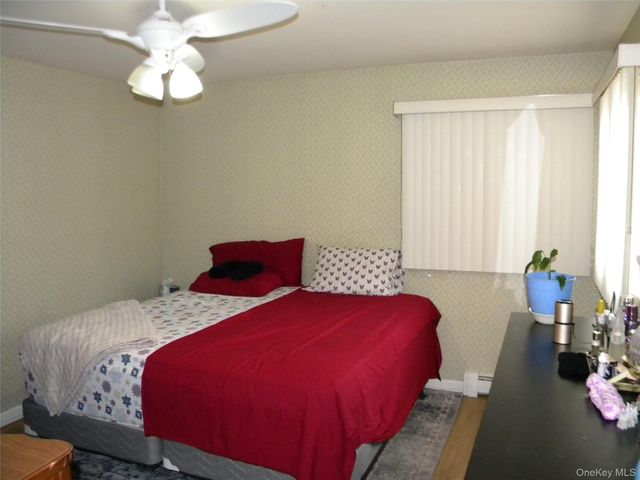 79 S Evergreen Drive, Selden, NY 11784