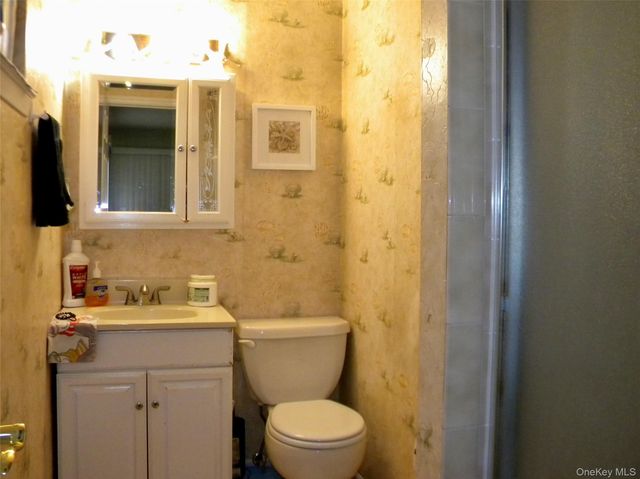 79 S Evergreen Drive, Selden, NY 11784