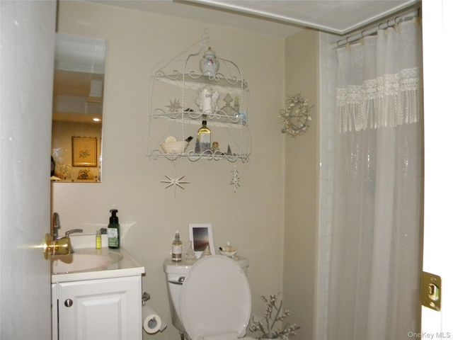 79 S Evergreen Drive, Selden, NY 11784