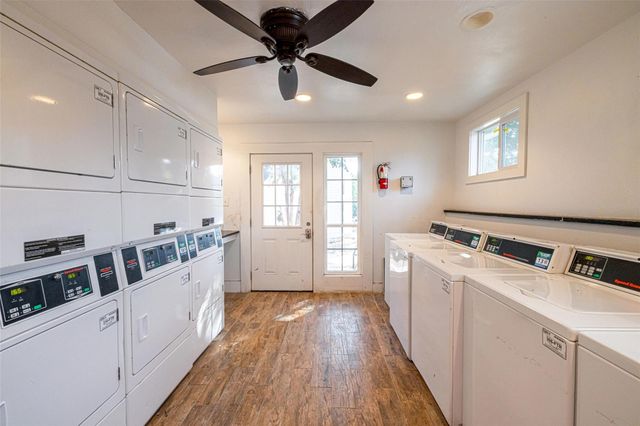 2430 Cromwell CIR 0515, Austin, TX 78741