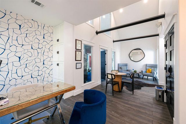 2430 Cromwell CIR 0515, Austin, TX 78741