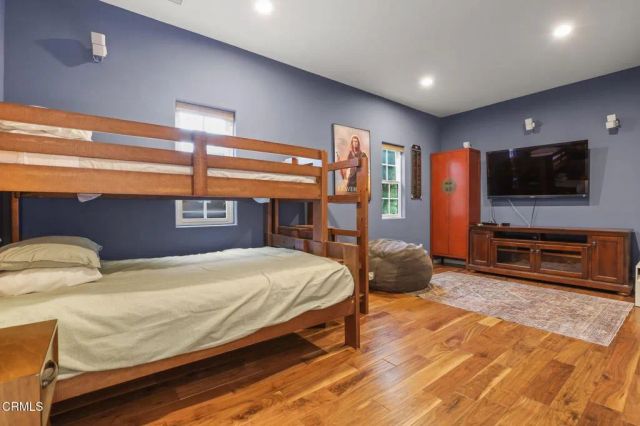 12244 Tiara Street, Valley Village, CA 91607