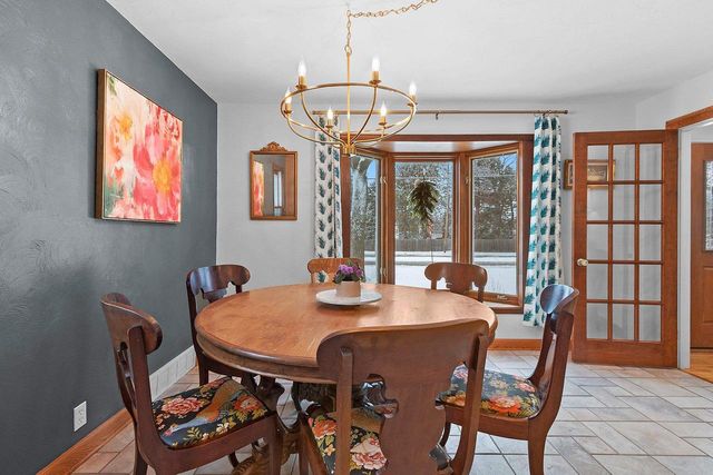 828 N WEBSTER AVENUE, De Pere, WI 54115