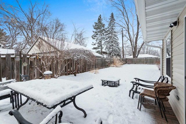 828 N WEBSTER AVENUE, De Pere, WI 54115