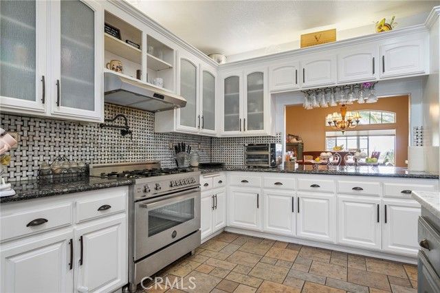 7172 Jargon St, Hesperia, CA 92344