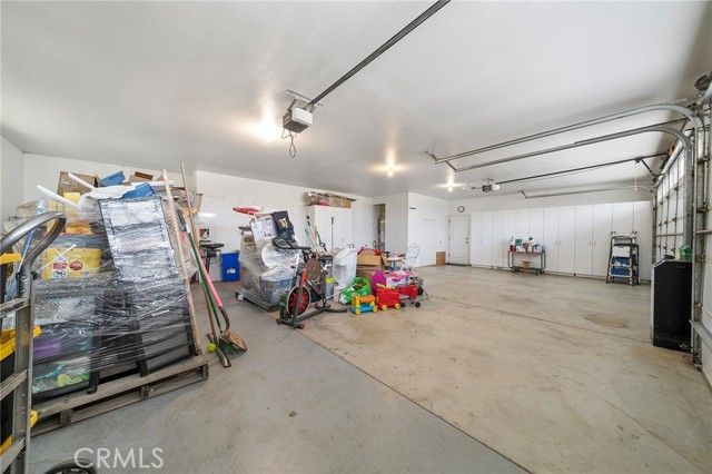 7172 Jargon St, Hesperia, CA 92344