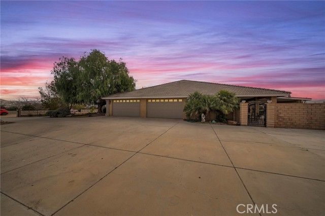 7172 Jargon St, Hesperia, CA 92344