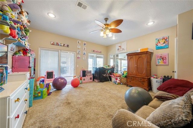 7172 Jargon St, Hesperia, CA 92344