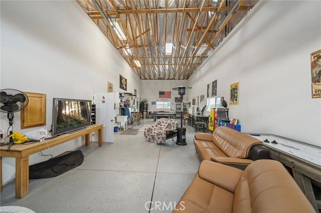 7172 Jargon St, Hesperia, CA 92344