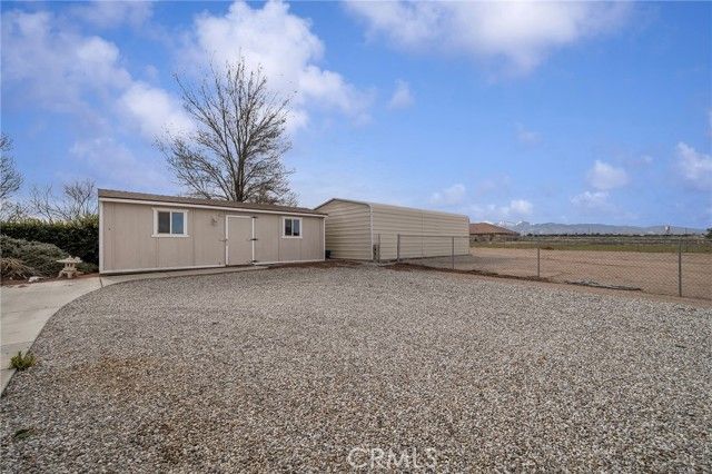 7172 Jargon St, Hesperia, CA 92344