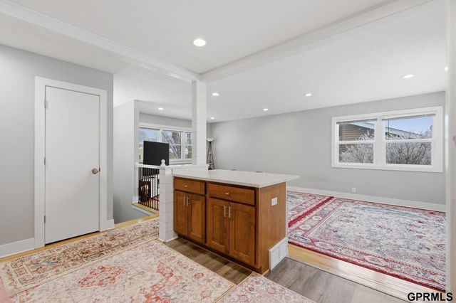 2916 S 137th Street, Omaha, NE 68144