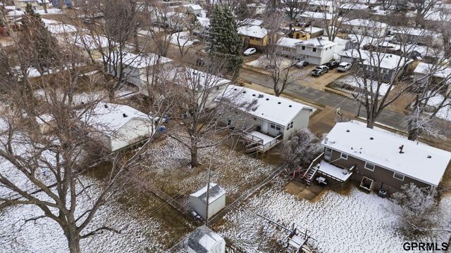 2916 S 137th Street, Omaha, NE 68144