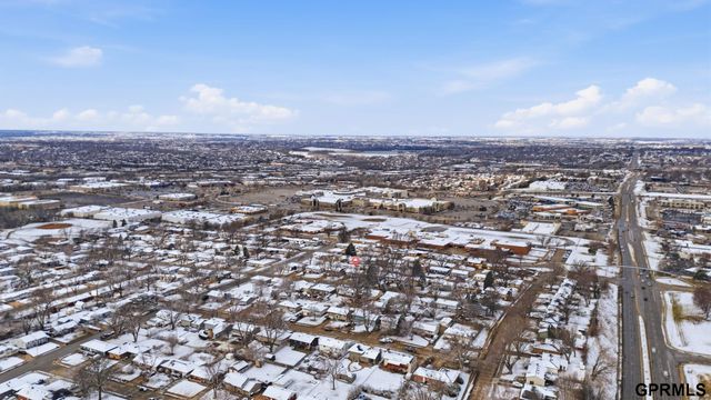 2916 S 137th Street, Omaha, NE 68144