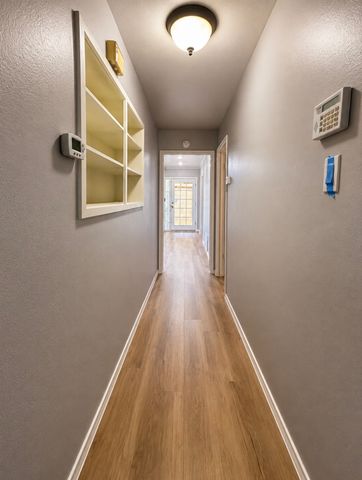 9022 Villa Park Circle, Dallas, TX 75225