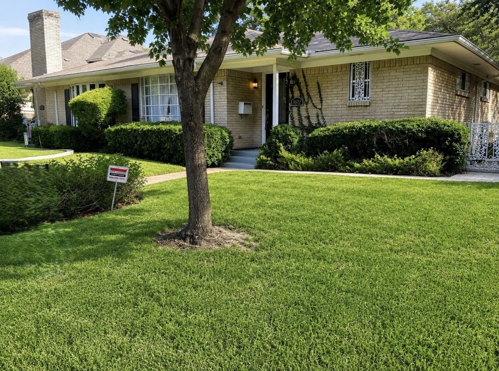 9022 Villa Park Circle, Dallas, TX 75225
