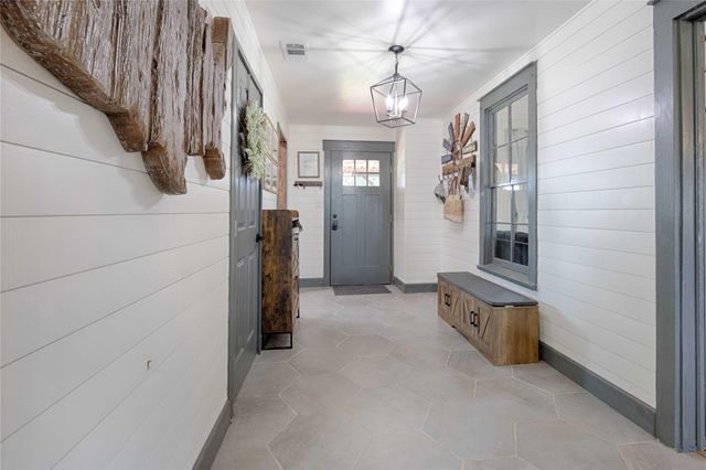 2666 County Road 247, Moulton, TX 77975