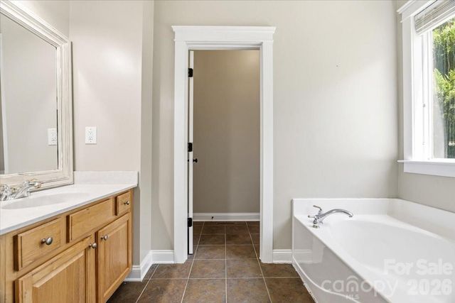 126 Carolina Bluebird Loop, Arden, NC 28704