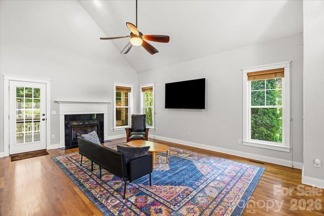 126 Carolina Bluebird Loop, Arden, NC 28704
