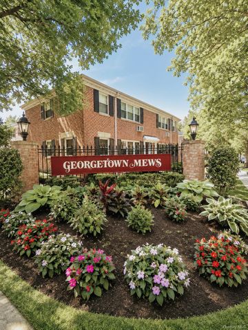 6955 150th Street 33B, Flushing, NY 11367