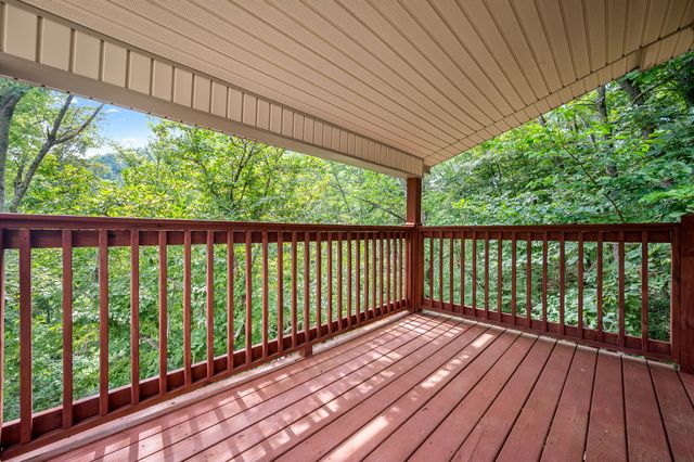 1555 Gassaway Main St, Liberty, TN 37095