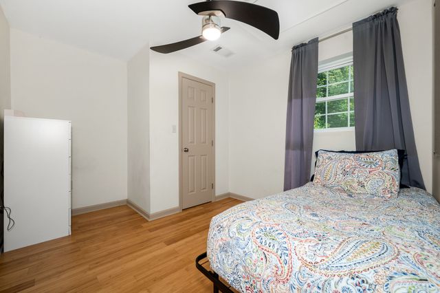 1555 Gassaway Main St, Liberty, TN 37095