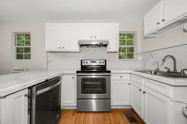 1555 Gassaway Main St, Liberty, TN 37095