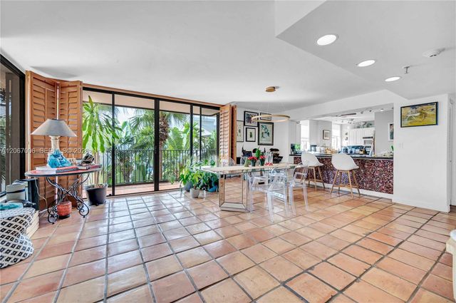1700 S Bayshore Lane 3B, Miami, FL 33133