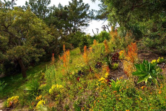 2039 Alborada Dr, Camarillo, CA 93010