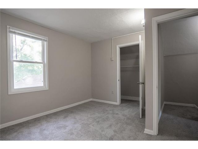 608 7th Ave S, Hopkins, MN 55343