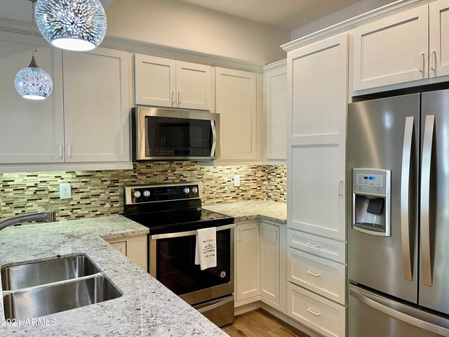 3935 E ROUGH RIDER Road 1345, Phoenix, AZ 85050