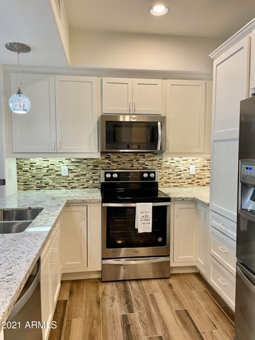 3935 E ROUGH RIDER Road 1345, Phoenix, AZ 85050