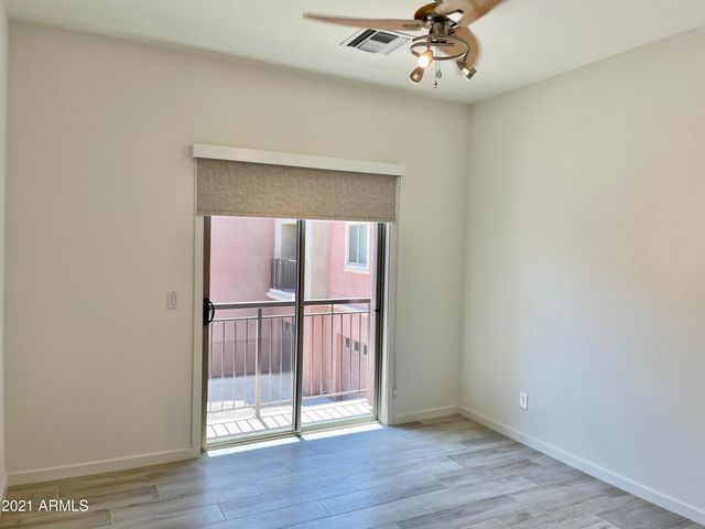 3935 E ROUGH RIDER Road 1345, Phoenix, AZ 85050