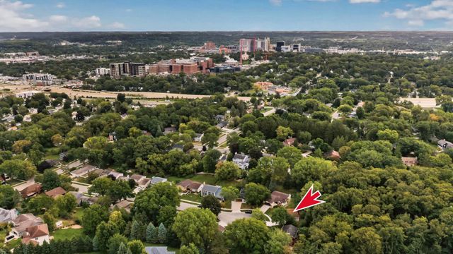 724 20th Avenue SW, Rochester, MN 55902