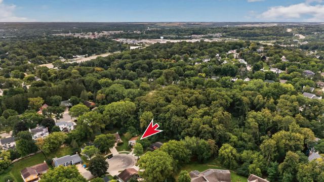 724 20th Avenue SW, Rochester, MN 55902