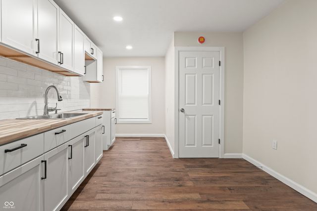 1260 Hiatt Street, Indianapolis, IN 46221