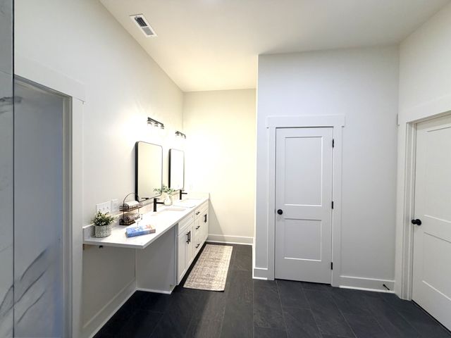 4031 Wells Rd, Springfield, TN 37172