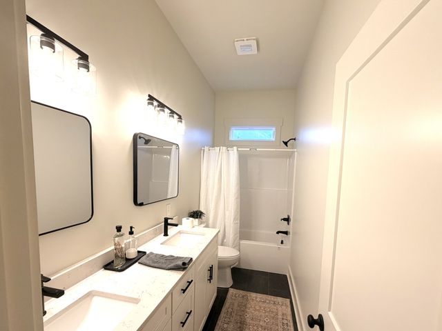 4031 Wells Rd, Springfield, TN 37172