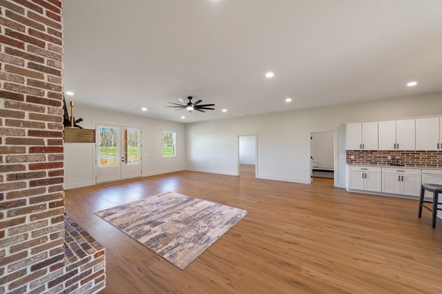 4031 Wells Rd, Springfield, TN 37172